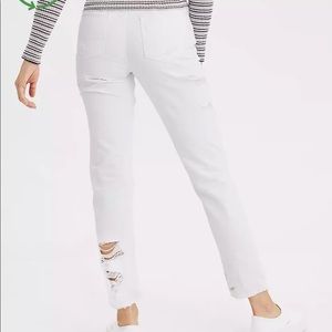 White mom jeans